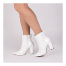 Bota Cano Curto